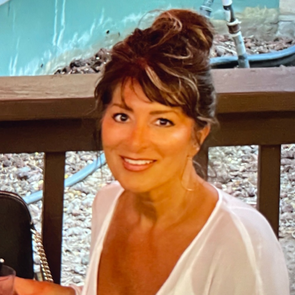 Meet your Posher, Leah